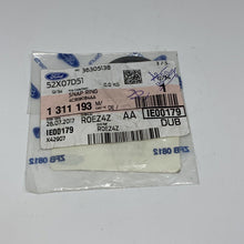 Load image into Gallery viewer, Genuine Ford Transaxle Shaft Snap Circlip Ring 1311193