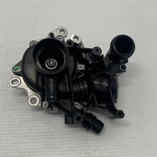 Load image into Gallery viewer, Genuine FORD KUGA MK3 Water Pump 2189863 JX6Q-8501-AB