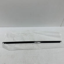 Load image into Gallery viewer, Genuine Land Rover Range Rover Evoque 12- Moulding RH Upper LR049161