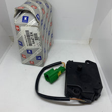 Load image into Gallery viewer, Genuine Peugeot 406 Air Con Reduction Gear 6447ek