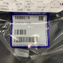 Load image into Gallery viewer, Genuine VOLVO C30 MK1 06-13 ENGINE BAY FUSE BOX COVER 8688039