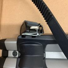 Load image into Gallery viewer, Genuine Land Rover Range Rover Bicycle Mounting Kit vplzr0186