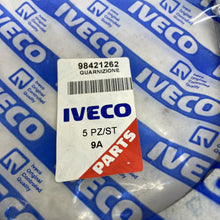 Load image into Gallery viewer, Genuine Iveco Gaskets x4 98421262