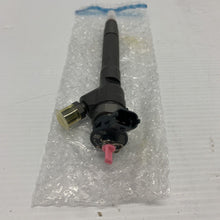 Load image into Gallery viewer, Genuine Renault 166007246R INJECTEUR ES