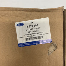 Load image into Gallery viewer, Genuine Ford Connect Mk2 Kuga Mk2 Front Vented Brake Discs  Set 1829606