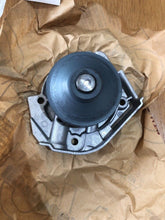 Load image into Gallery viewer, FIAT PUNTO 1999 WATER PUMP  P/N 0055184080