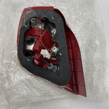Load image into Gallery viewer, GENUINE CHEVROLET LACETTI 2003 - 2009 NEW REAR TAIL LIGHT LAMP RIGHT 96551224