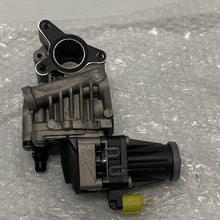 Load image into Gallery viewer, Genuine VOLVO XC60 MK2 EGR Valve 36003300