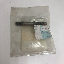 Load image into Gallery viewer, GENUINE RENAULT STUD EXHAUST ME (7700438432)