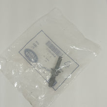 Load image into Gallery viewer, NEW GENUINE JAGUAR STUD M6 x 20mm + M6 x 16mm - AJ814212
