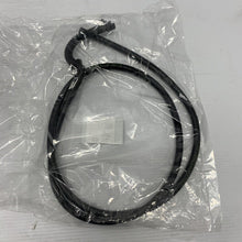 Load image into Gallery viewer, LAND ROVER RANGE ROVER III L322 Front Water Drain Tube LR014230 NEW GENUINE