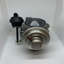 Load image into Gallery viewer, Genuine Volkswagen seat EGR VALVE 045131501l