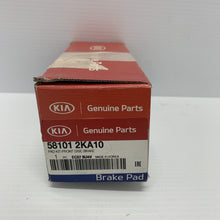 Load image into Gallery viewer, Genuine Brake Pads Front Kia Soul 2008 - 2013, 581012KA10
