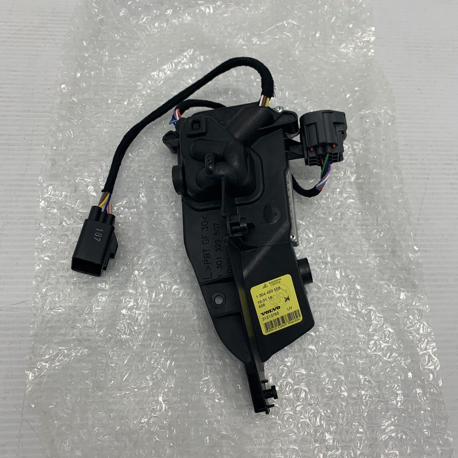 Genuine Volvo 31213765 UNIT XENON HEADLIGHT CONTROL BRAND NEW 