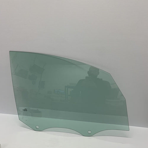 Genuine 05 AUDI A2 DOOR WINDOW GLASS FRONT LEFT E143R001351