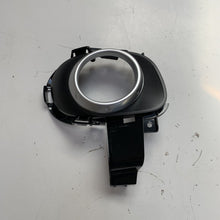 Load image into Gallery viewer, BRAND NEW MAZDA 3 OEM RH FOG LIGHT MOUNTING BRACKET