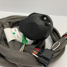 Load image into Gallery viewer, VOLVO S60 MK1 Towbar Wiring Harness 30756530 NEW GENUINE