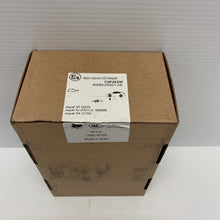 Load image into Gallery viewer, Genuine Jaguar xf 09-15 XJ 10- front brake pad kit c2p26236