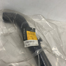 Load image into Gallery viewer, GENUINE RENAULT HOSE TOP R21 (7700795413)