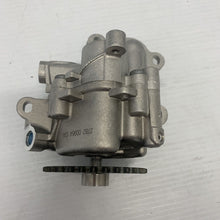 Load image into Gallery viewer, Genuine Ford Transit Mk7 Mk8 Ranger Mk4 Custom 2.2 Duratorq Oil Pump 1839456