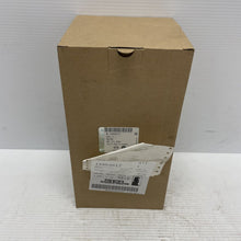 Load image into Gallery viewer, Genuine Vauxhall Vivaro X82 Decal Sticker Kit 13453017