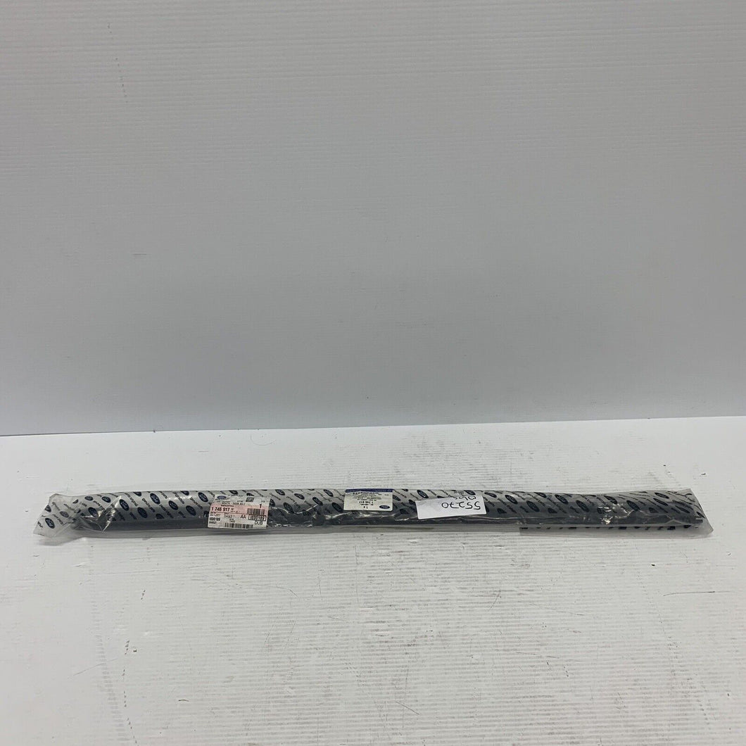 Genuine Ford Fiesta MK7 O/S Front Door Belt Weatherstrip 1746917