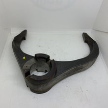 Load image into Gallery viewer, Genuine IVECO Shift fork 8870789