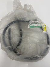 Load image into Gallery viewer, Genuine Nissan Weatherstrip Assy (RR) 82831-JD00C