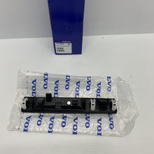 Load image into Gallery viewer, New Genuine VOLVO XC90 + V60 Rear Tailgate Release Handle (32149879)