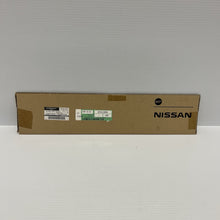 Load image into Gallery viewer, 47003024