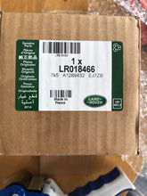 Load image into Gallery viewer, GENUINE DISCOVERY 3 &amp; RANGE ROVER SPORT - RH EGR VALVE (UPTO 2007 MODEL YEAR)