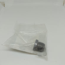 Load image into Gallery viewer, NEW Genuine Land Rover Discovery Sport Rear Diff Drain Plug - LR061614