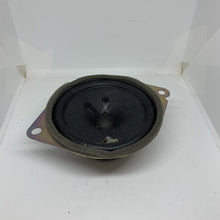 Load image into Gallery viewer, Peugeot 107 Citroen C1 Dashboard 13.3W Stereo Audio 1x Speaker Genuine 6562L7