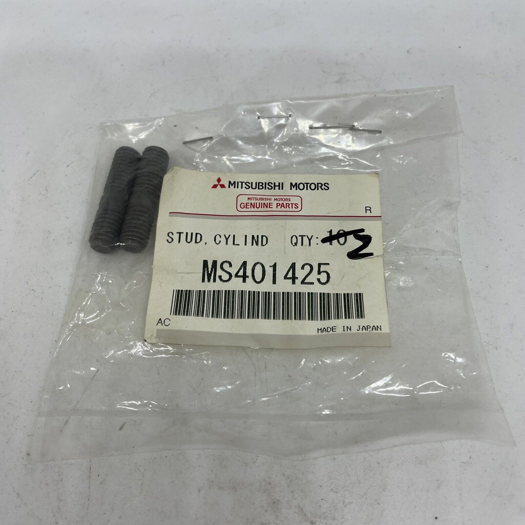 Genuine Mitsubsihi Studs x2 MS401425