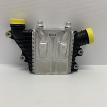 Load image into Gallery viewer, Genuine Land Rover Range Rover Intercooler lr095900