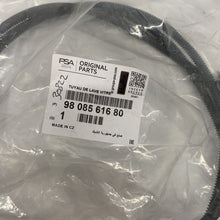 Load image into Gallery viewer, Genuine CITROËN JUMPY MK3 Window Washer Pipe 9808561680