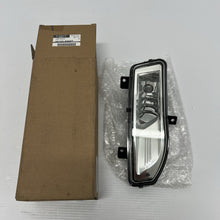 Load image into Gallery viewer, 47003020