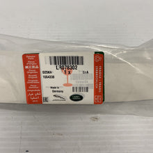 Load image into Gallery viewer, Front RH Wiper Blade for Range Rover Evoque LR078302 GENUINE LR