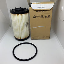 Load image into Gallery viewer, NEW GENUINE OEM VOLKSWAGEN AUDI TOUAREG A4 A6 A8 ENGINE OIL FILTER 06M198405F