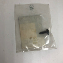 Load image into Gallery viewer, GENUINE RENAULT BOLT RLXM5-19AUTO (7703026031)