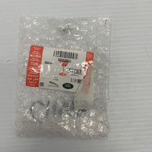 Load image into Gallery viewer, Genuine Jaguar s-type 99-08 XK8 BULB HOLDER xr83865