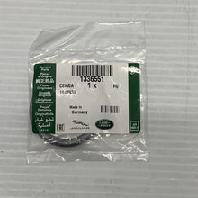 Load image into Gallery viewer, 1336551 LAND ROVER DISCO 3 / 4 SPORT 2.7 &amp; 3.0 CONNECTING TUBE SEAL GENUINE PART