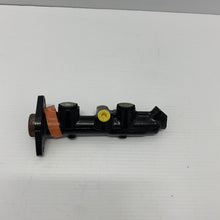 Load image into Gallery viewer, Genuine Brake Master Cylinder PEUGEOT 305 I II 460176