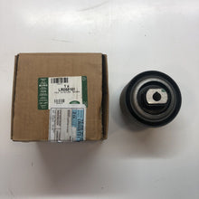 Load image into Gallery viewer, GENUINE Range Rover Inc Sport Front Suspension Arm Bush LR058161