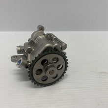 Load image into Gallery viewer, Genuine Ford Transit Mk7 Mk8 Ranger Mk4 Custom 2.2 Duratorq Oil Pump 1839456