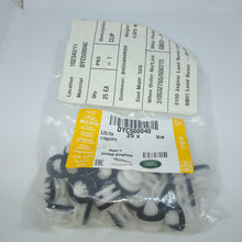 Load image into Gallery viewer, NEW GENUINE Land Rover Rear, Wheelarch 25x Clip - DYC500040