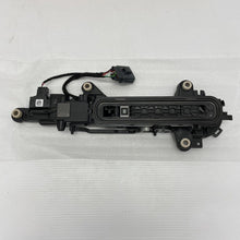 Load image into Gallery viewer, OEM LR RANGE ROVER VELAR L560 FRONT RIGHT DOOR EXTERIOR HANDLE LR135300 GENUINE
