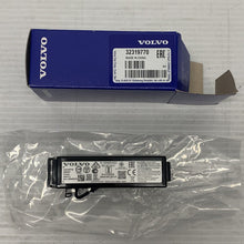 Load image into Gallery viewer, Genuine Volvo xc40 battery control module 32319770