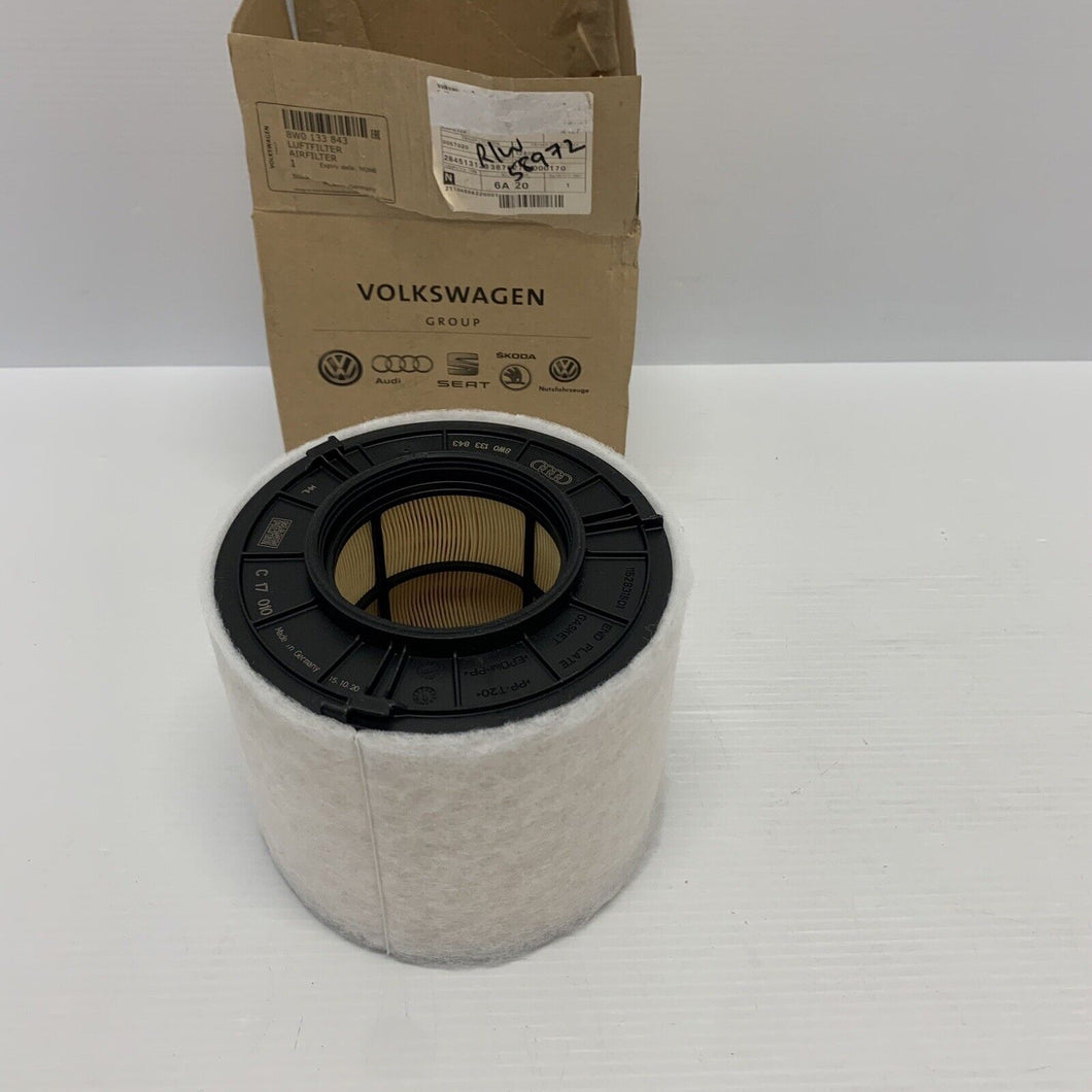 Genuine AUDI A4 / A5 / Q5 AIR FILTER 6 CYL DIESEL 8W0133843 *GENUINE*