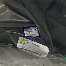 Load image into Gallery viewer, NEW VOLVO XC60 MK2 REAR LEFT BUMPER BRACKET 32296030 GENUINE